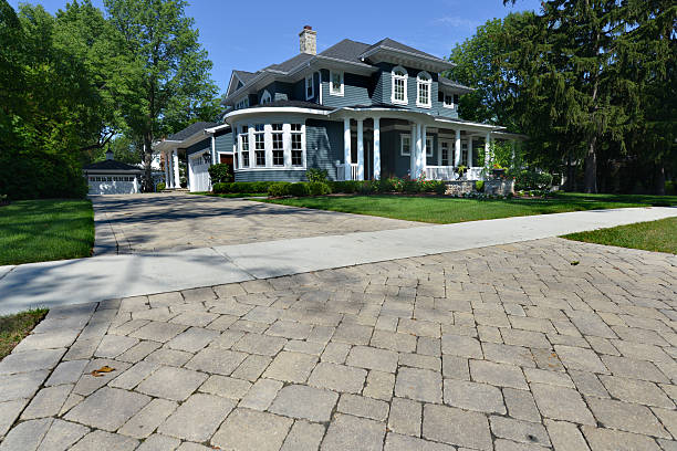 Best Local Driveway Pavers  in Winsted, CT